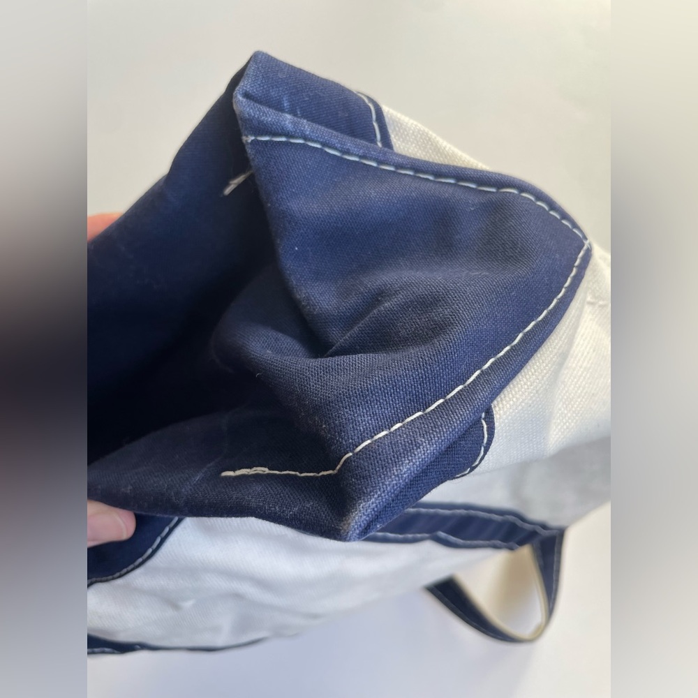 L.L. Bean Medium Boat & Tote, Natural and Navy - Picture 3 of 9